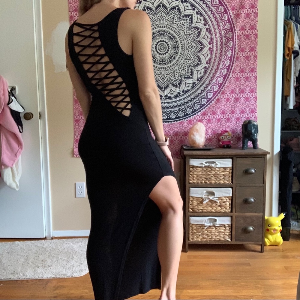 Open-back Maxi Dress